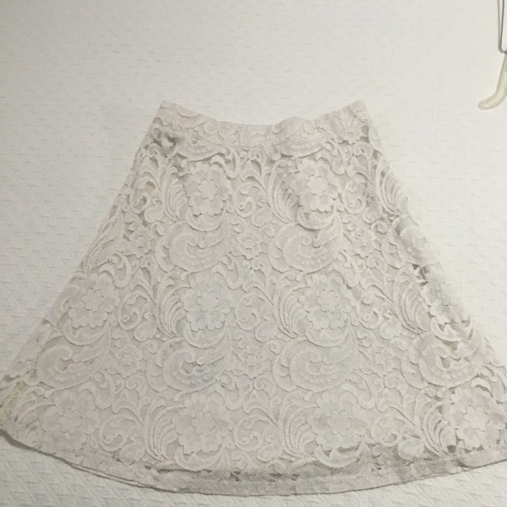 Lace A-line midi skirt